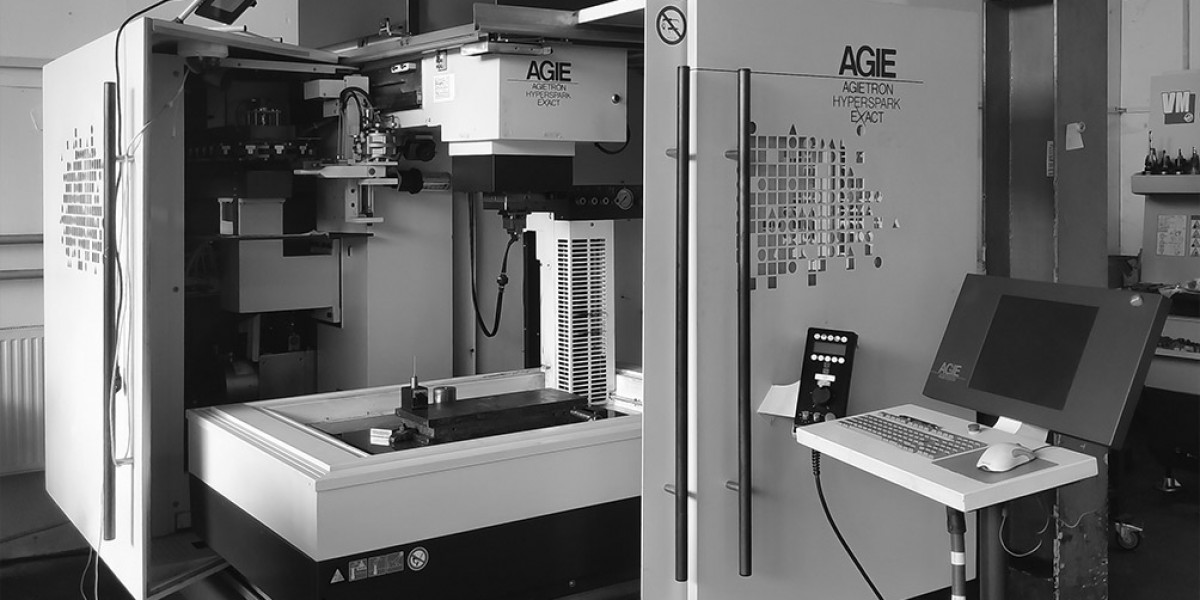 Tömbszikraforgácsoló-géppel bővült a gépparkunk.